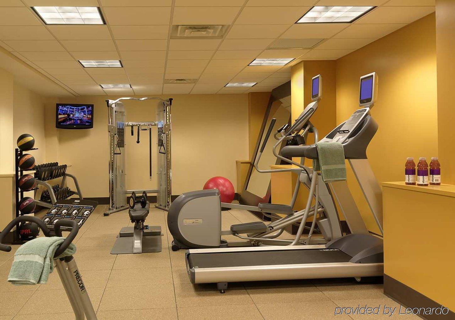 Hilton Garden Inn Jackson Downtown Dış mekan fotoğraf